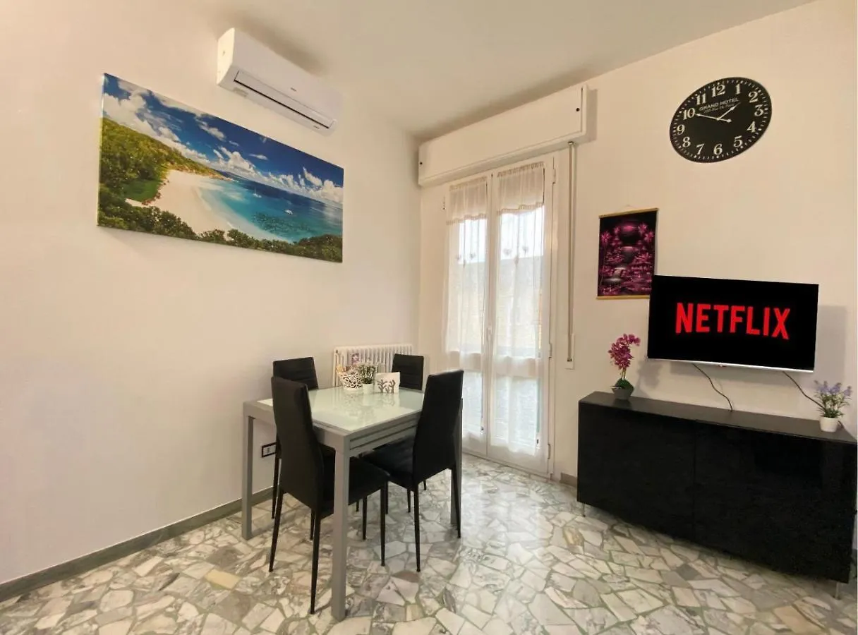 Casavacanzetoffee Gold Bologna Apartment