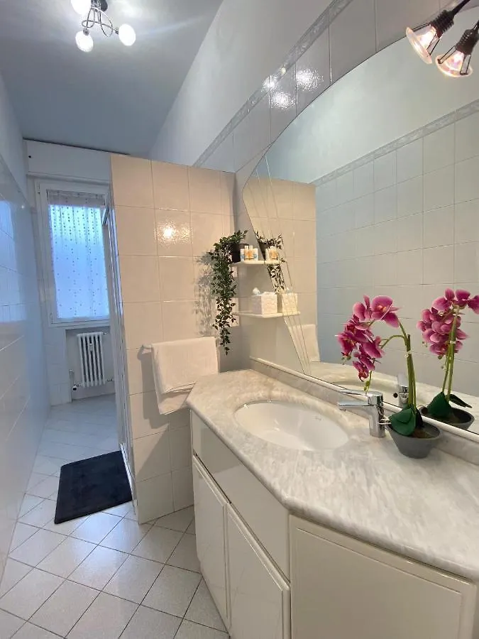 Apartment Casavacanzetoffee Gold Bologna Italy